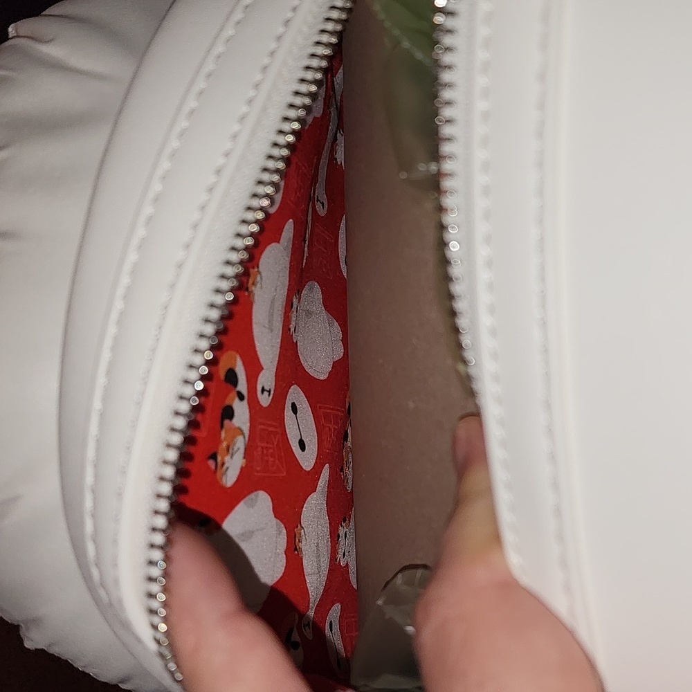 Loungefly White Backpack Baymax And Mochi with Disney Parks Logo - Picture 6 of 6